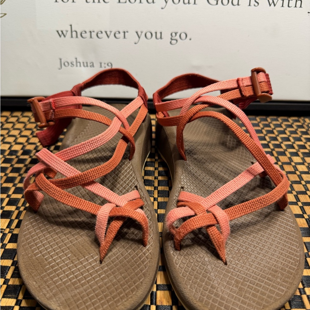 Chaco Women's Sandals - Coral and Brown SZ 8 Box4
